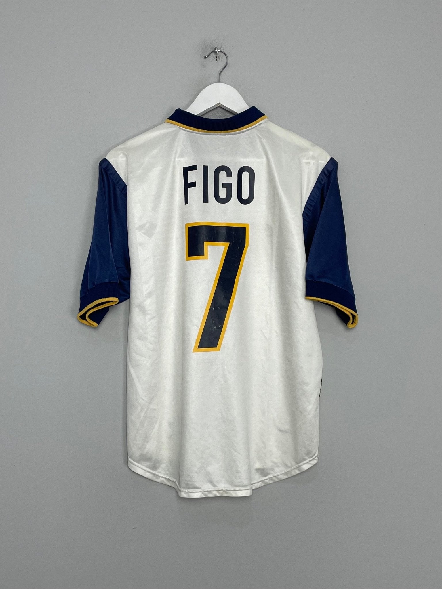 Shop 1998/00 PORTUGAL FIGO #7 AWAY SHIRT (M) NIKE, classic football shirts, vintage football shirts & retro soccer jerseys at Cult Kits