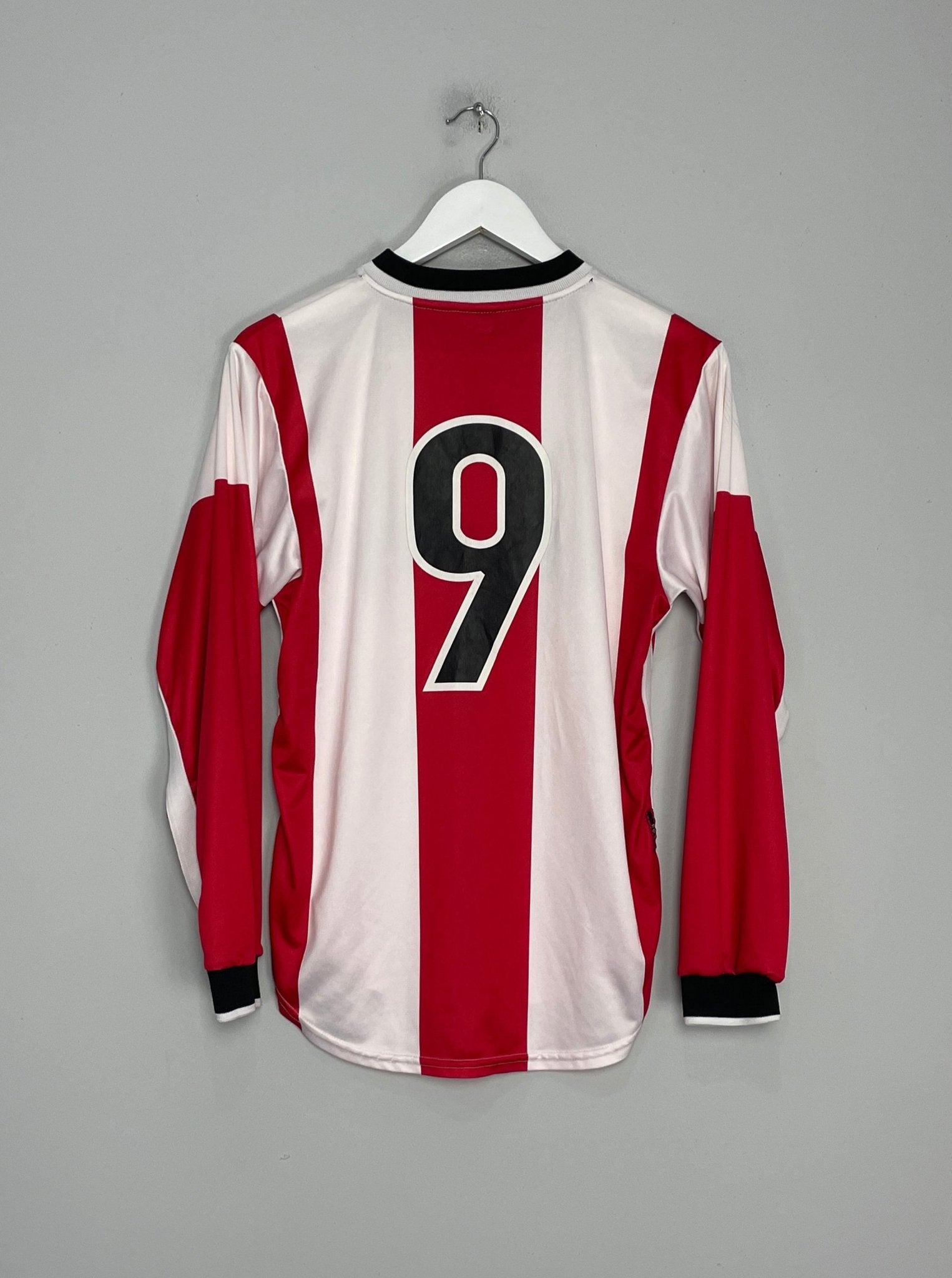 Shop 1998/00 PSV #9 L/S *PLAYER ISSUE* HOME SHIRT (S) NIKE, classic football shirts, vintage football shirts & retro soccer jerseys at Cult Kits