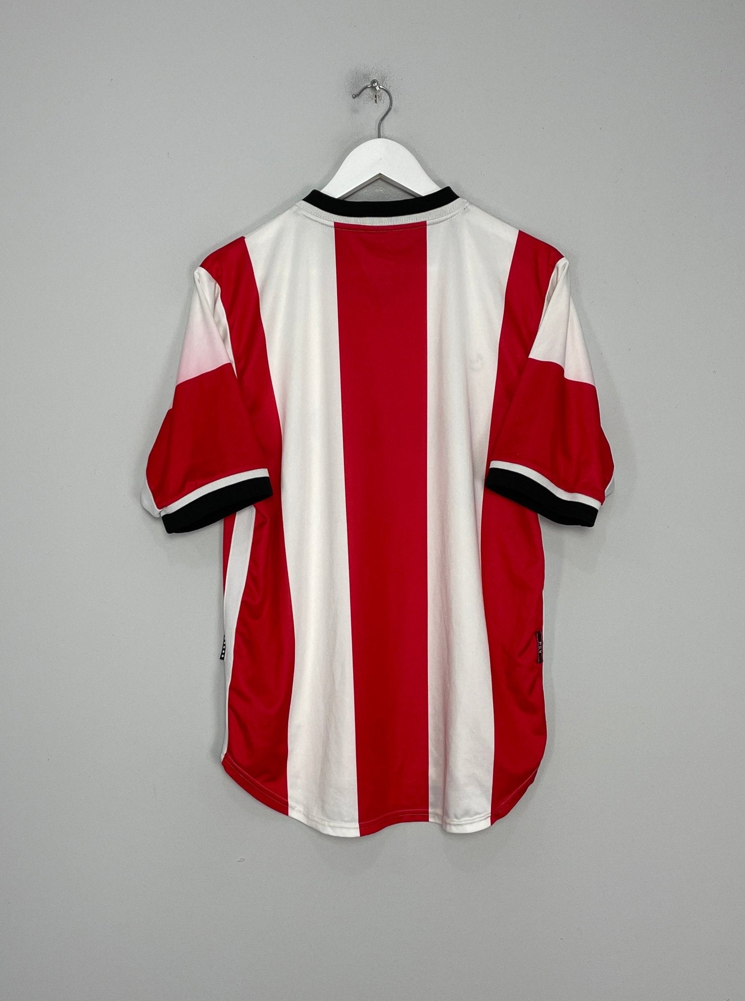 Shop 1998/00 PSV HOME SHIRT (M) NIKE, classic football shirts, vintage football shirts & retro soccer jerseys at Cult Kits