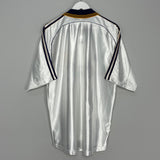 Shop 1998/00 REAL MADRID HOME SHIRT (L) ADIDAS, classic football shirts, vintage football shirts & retro soccer jerseys at Cult Kits