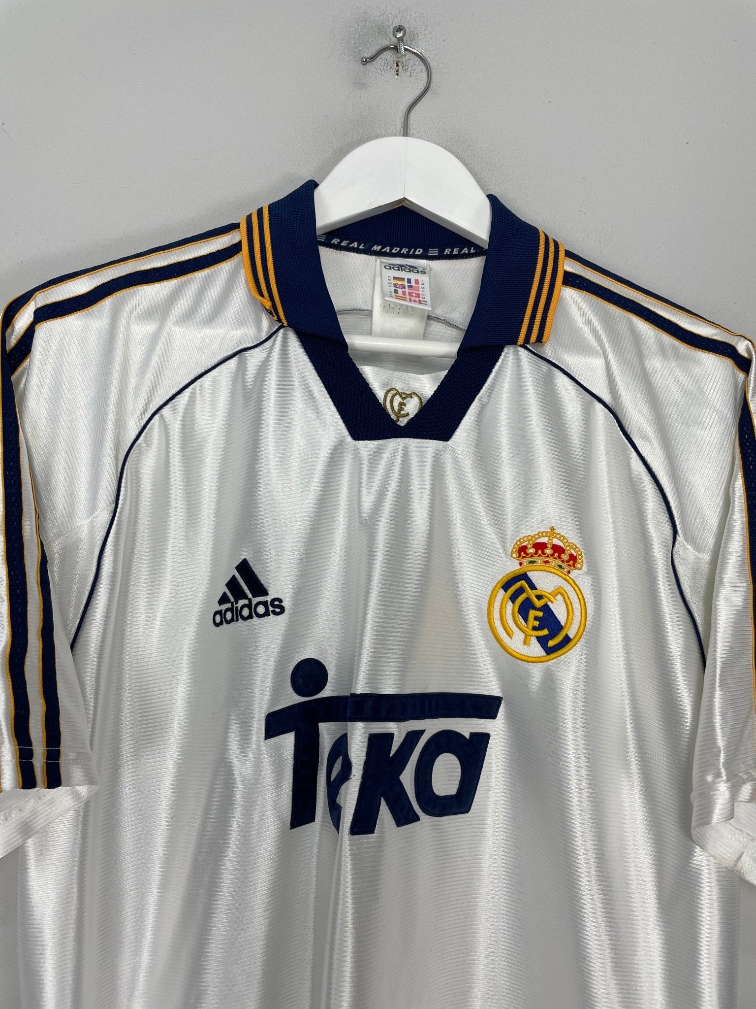 Shop 1998/00 REAL MADRID RAUL #7 HOME SHIRT (M) ADIDAS, classic football shirts, vintage football shirts & retro soccer jerseys at Cult Kits
