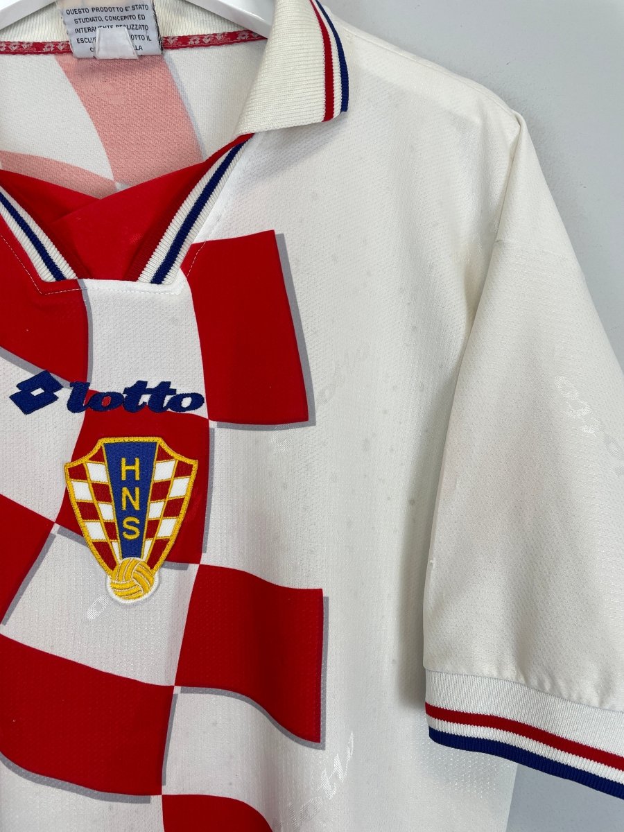 1998/01 CROATIA HOME SHIRT (L) LOTTO - Cult Kits - Large - Buy Vintage Football Shirts, Authentic Retro Football Shirts For Sale, Classic Football Shirts & Soccer Jersey