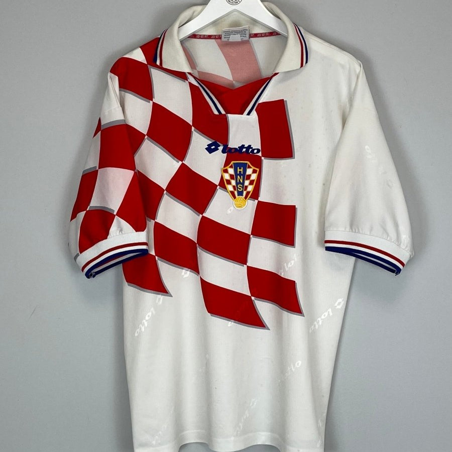 1998/01 CROATIA HOME SHIRT (L) LOTTO - Cult Kits - Large - Buy Vintage Football Shirts, Authentic Retro Football Shirts For Sale, Classic Football Shirts & Soccer Jersey