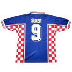 Buy 1998/01 Croatia Suker 9 Away Shirt (M) Lotto ~ Free worldwide shipping ~ Authentic Vintage Football Shirts from Cult Kits