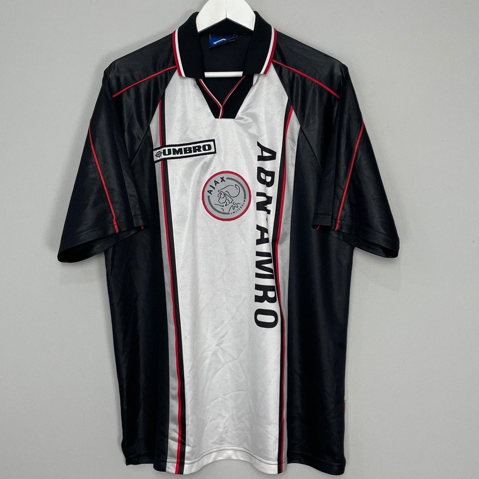 Shop 1998/99 AJAX AWAY SHIRT (XL) UMBRO, classic football shirts, vintage football shirts & retro soccer jerseys at Cult Kits