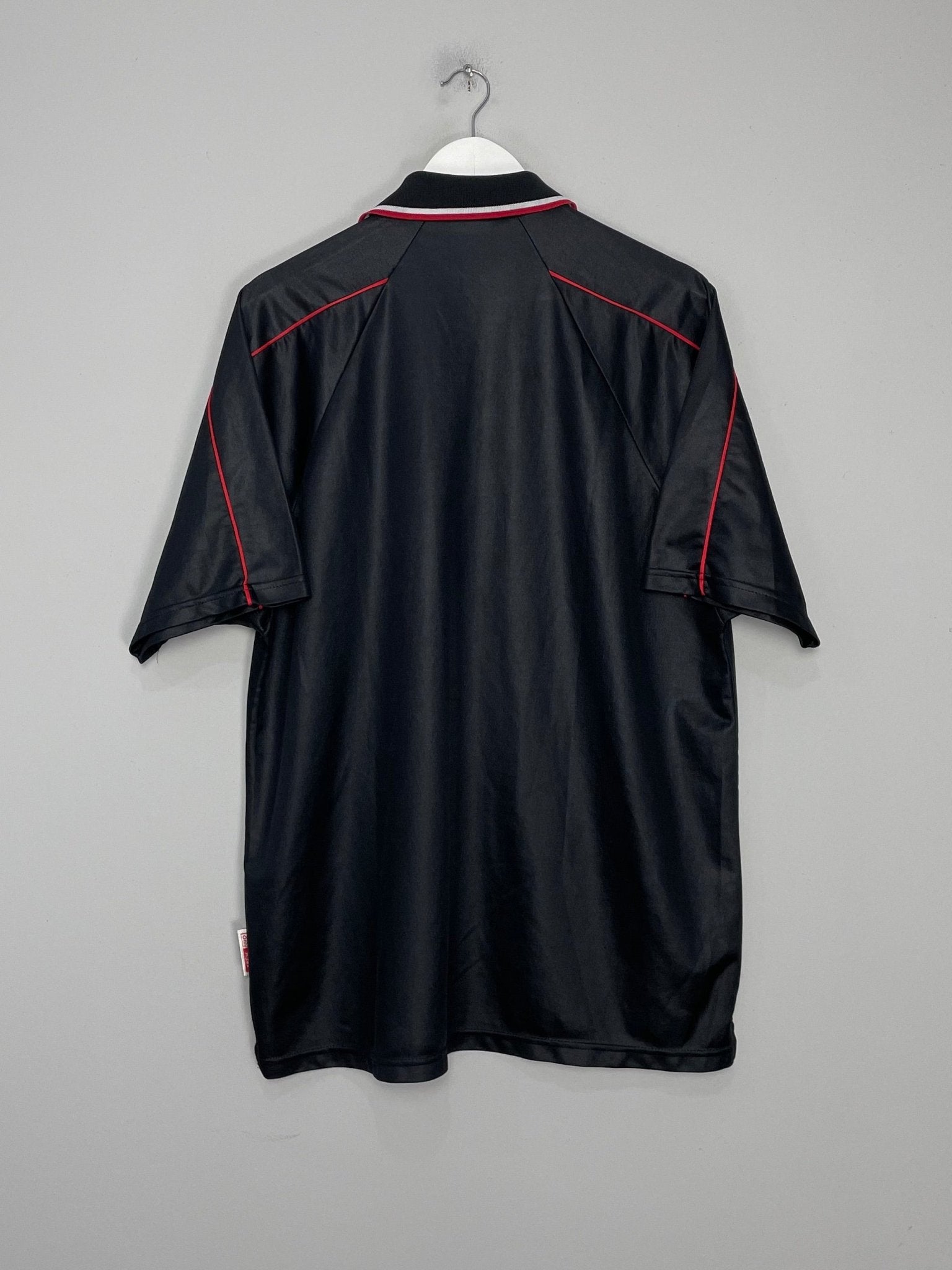Shop 1998/99 AJAX AWAY SHIRT (XL) UMBRO, classic football shirts, vintage football shirts & retro soccer jerseys at Cult Kits