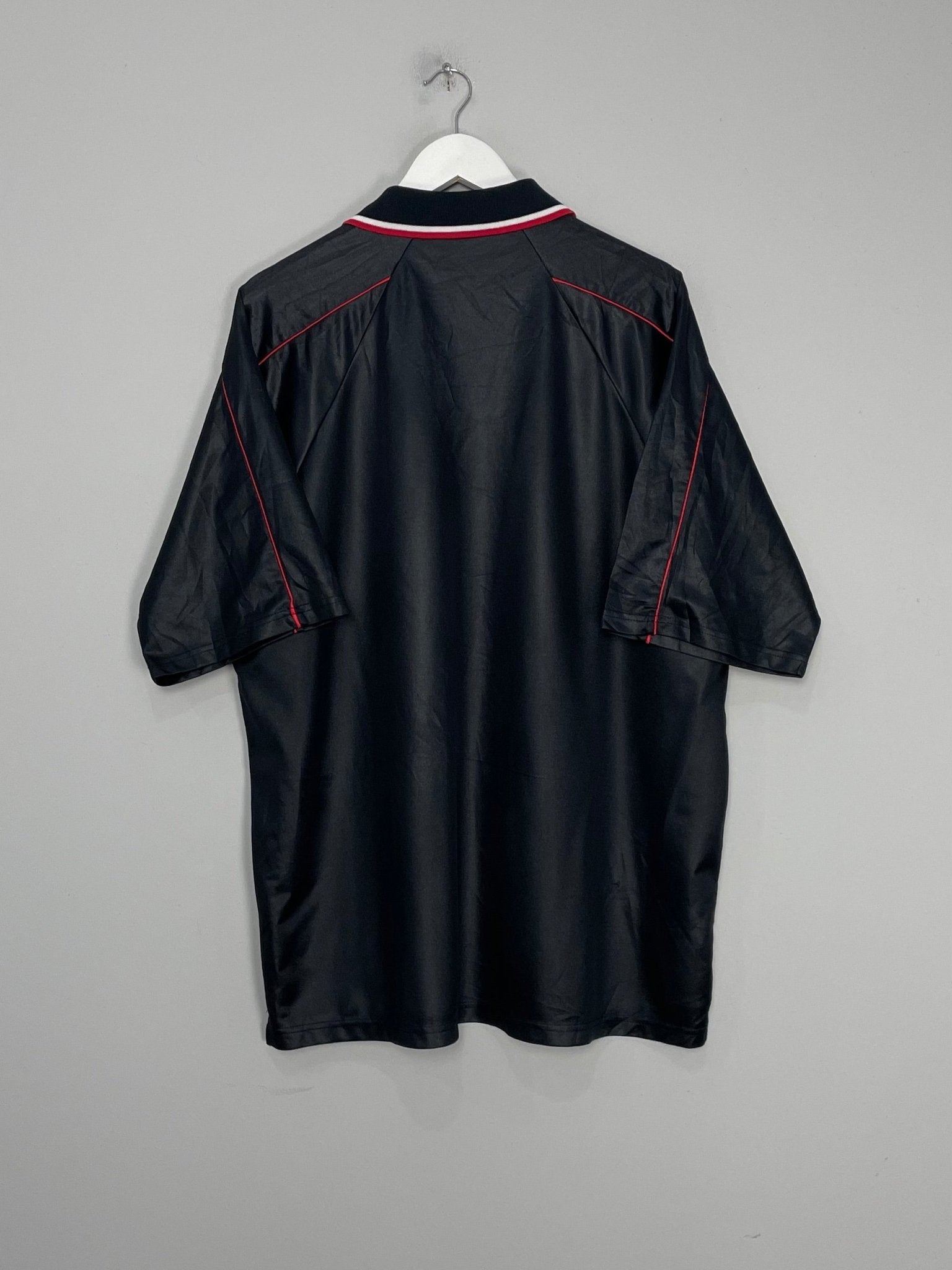 Shop 1998/99 AJAX AWAY SHIRT (XXL) UMBRO, classic football shirts, vintage football shirts & retro soccer jerseys at Cult Kits