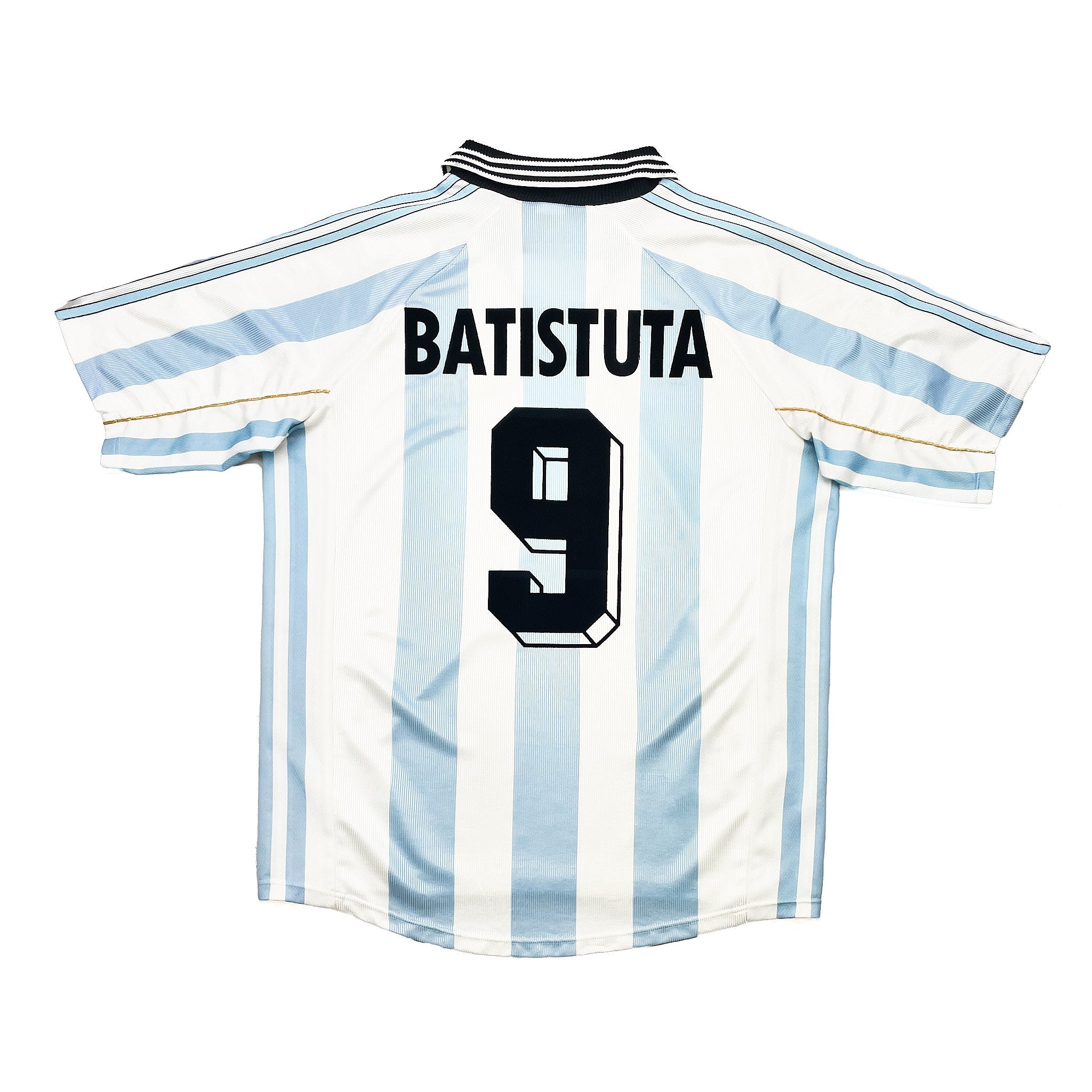 Buy 1998/99 Argentina Batistuta 9 Home Shirt (L) Adidas ~ Free worldwide shipping ~ Authentic Vintage Football Shirts from Cult Kits