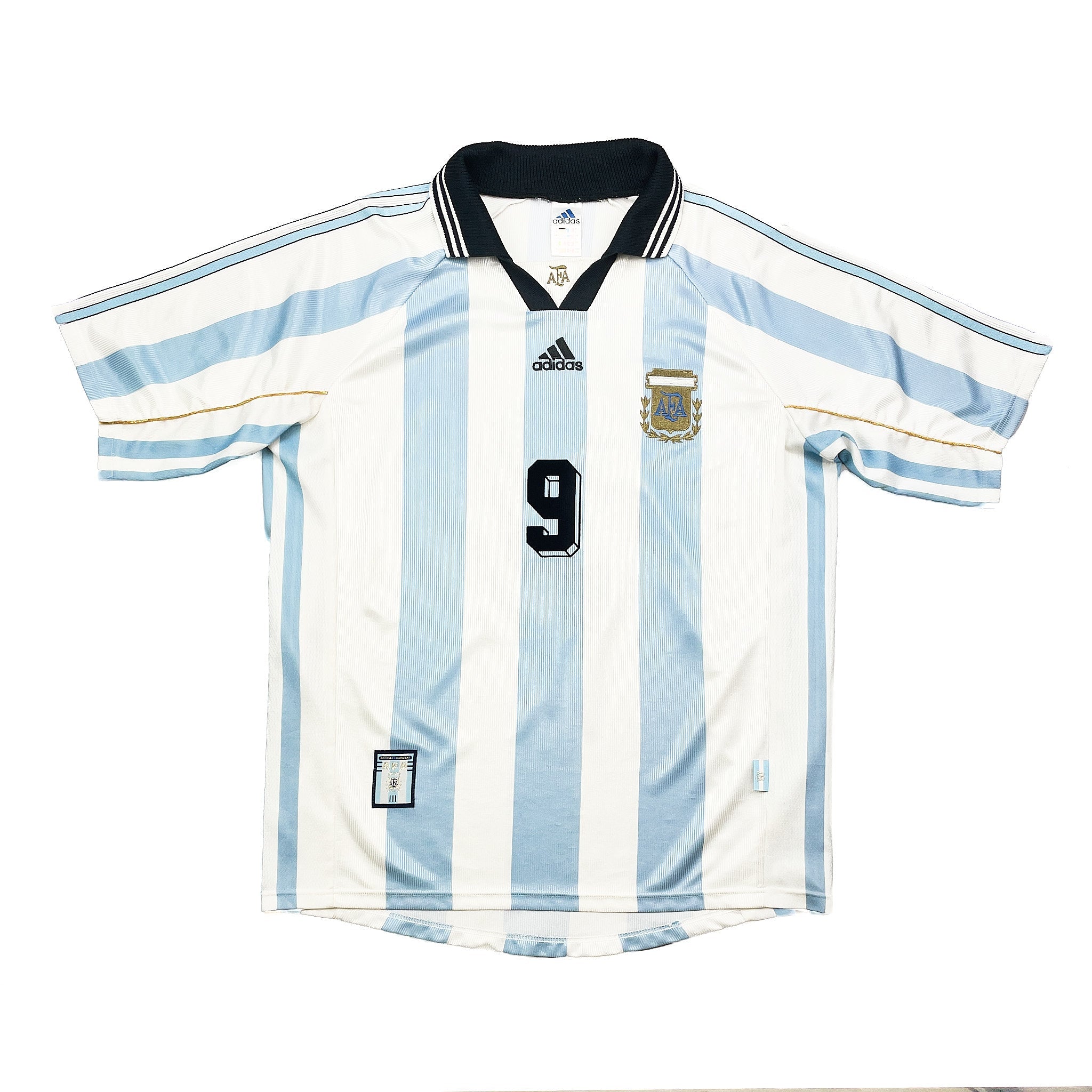 Buy 1998/99 Argentina Batistuta 9 Home Shirt (L) Adidas ~ Free worldwide shipping ~ Authentic Vintage Football Shirts from Cult Kits