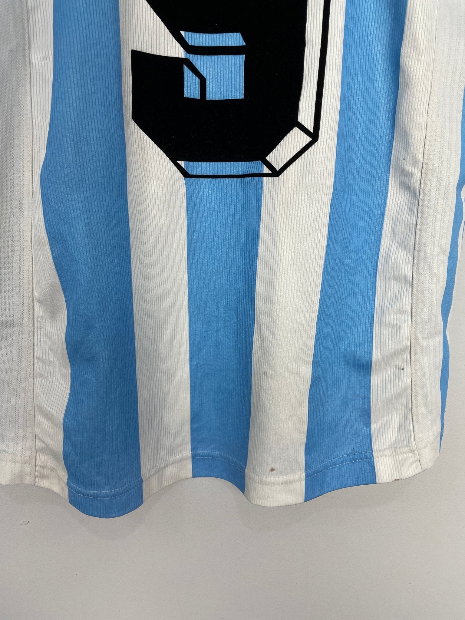 Shop 1998/99 ARGENTINA BATISTUTA #9 HOME SHIRT (S) ADIDAS, classic football shirts, vintage football shirts & retro soccer jerseys at Cult Kits