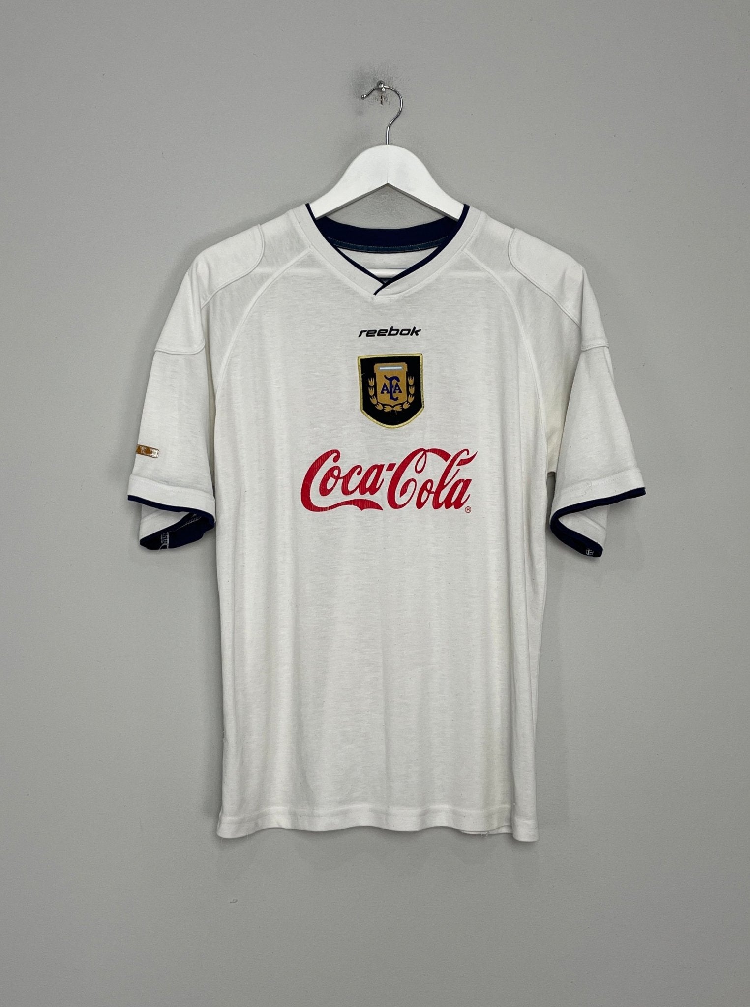 Shop 1998/99 ARGENTINA TRAINING SHIRT (S) REEBOK, classic football shirts, vintage football shirts & retro soccer jerseys at Cult Kits