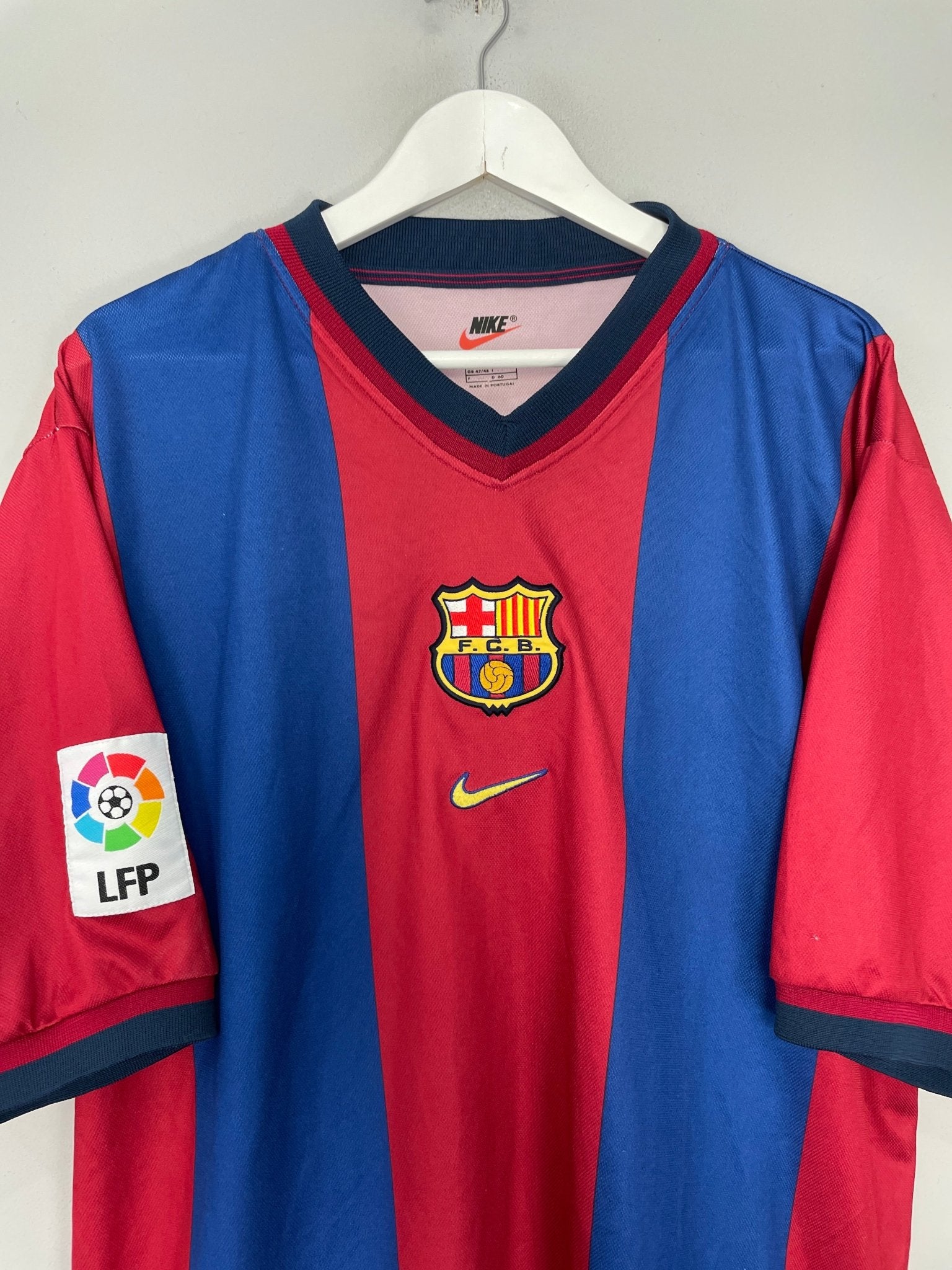 Shop 1998/99 BARCELONA HOME SHIRT (XXL) NIKE, classic football shirts, vintage football shirts & retro soccer jerseys at Cult Kits
