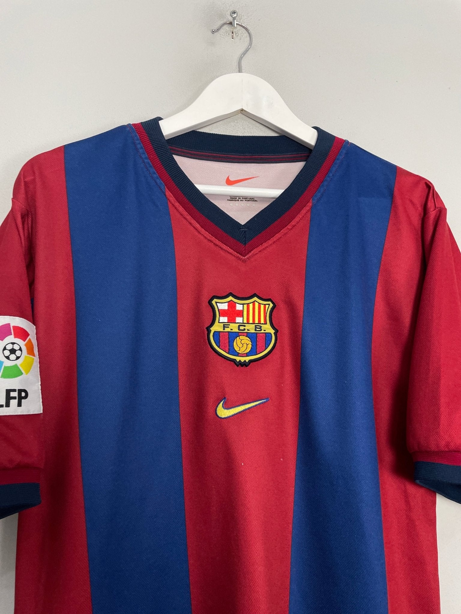 Shop 1998/99 BARCELONA RIVALDO #11 HOME SHIRT (M) NIKE, classic football shirts, vintage football shirts & retro soccer jerseys at Cult Kits