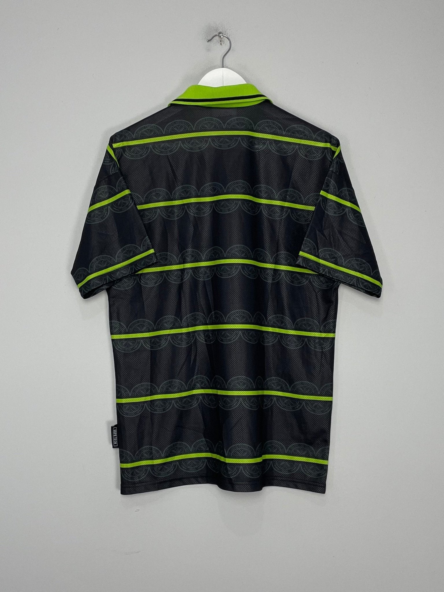 Shop 1998/99 CELTIC AWAY SHIRT (M) UMBRO, classic football shirts, vintage football shirts & retro soccer jerseys at Cult Kits