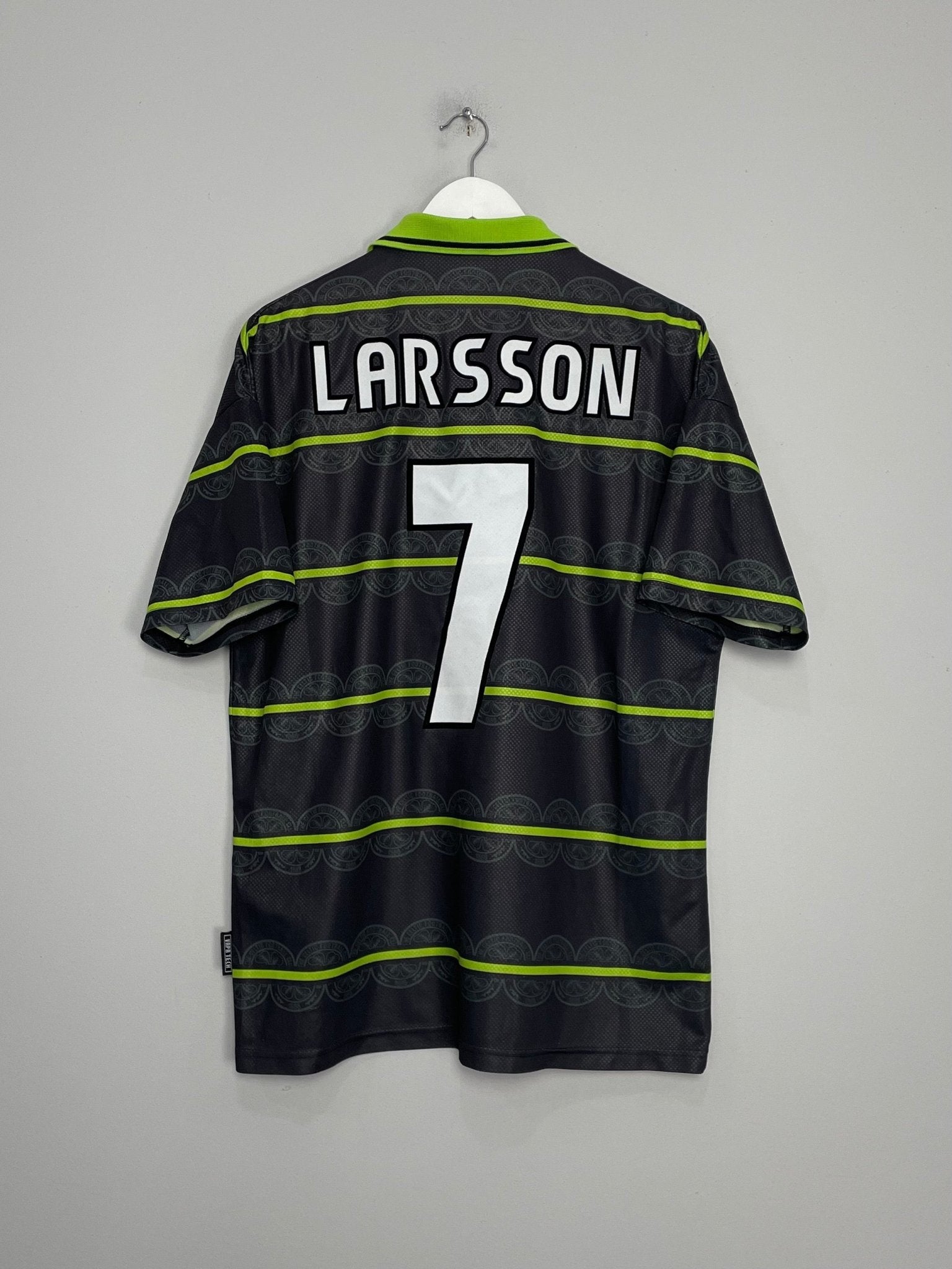 Shop 1998/99 CELTIC LARSSON #7 AWAY SHIRT (L) UMBRO, classic football shirts, vintage football shirts & retro soccer jerseys at Cult Kits