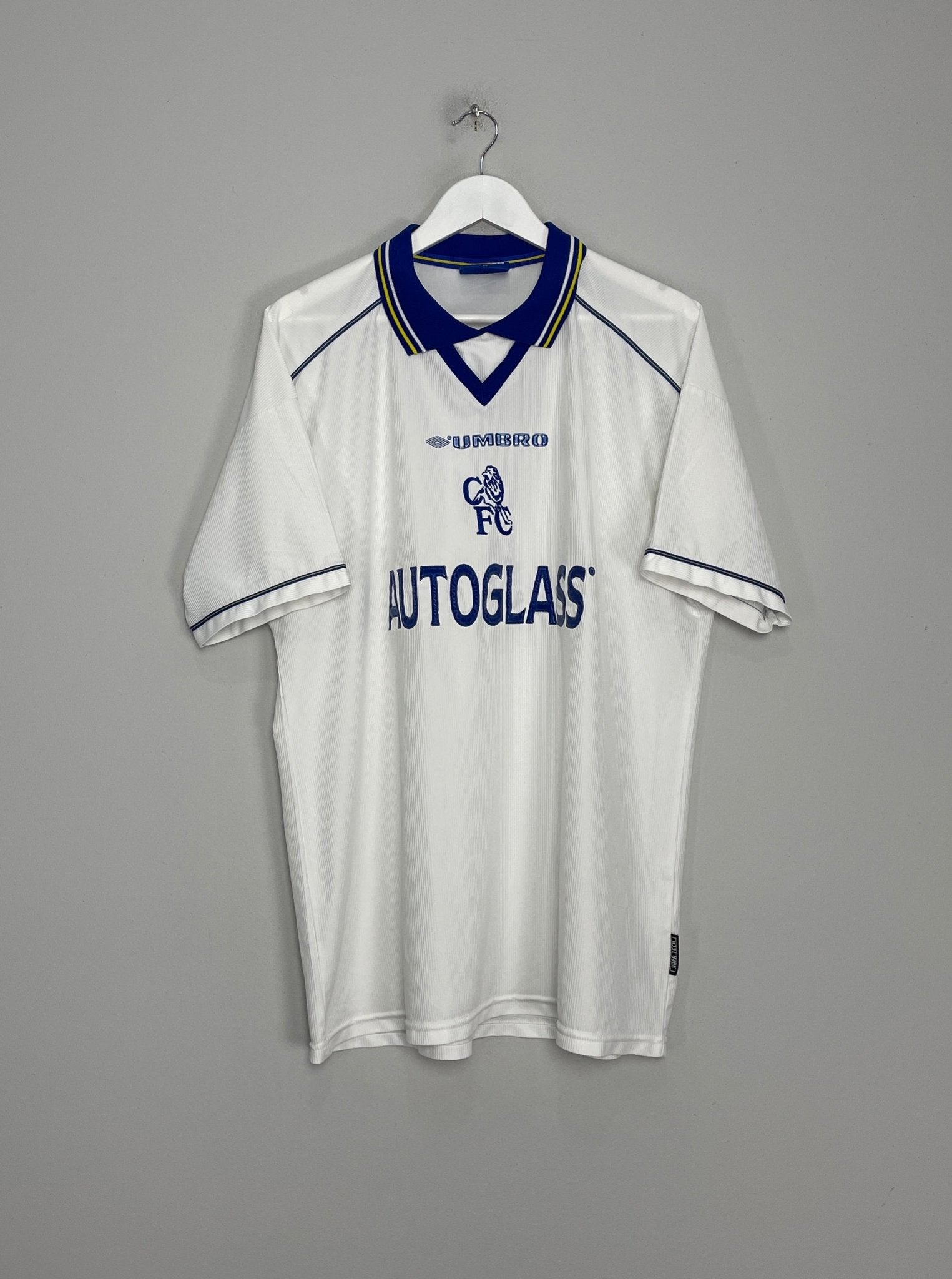 Shop 1998/99 CHELSEA AWAY SHIRT (XL) UMBRO, classic football shirts, vintage football shirts & retro soccer jerseys at Cult Kits