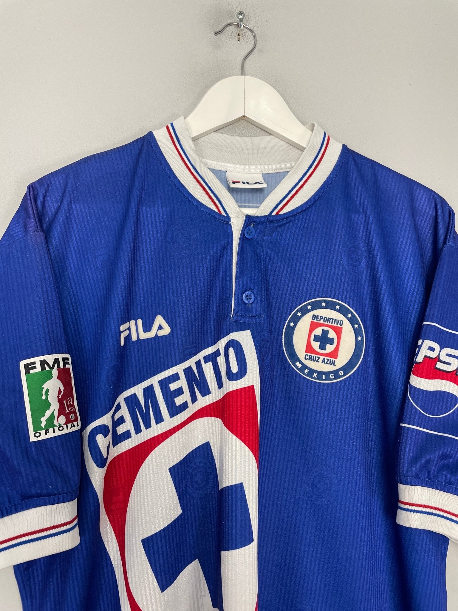 Shop 1998/99 CRUZ AZUL HOME SHIRT (XL) FILA, classic football shirts, vintage football shirts & retro soccer jerseys at Cult Kits