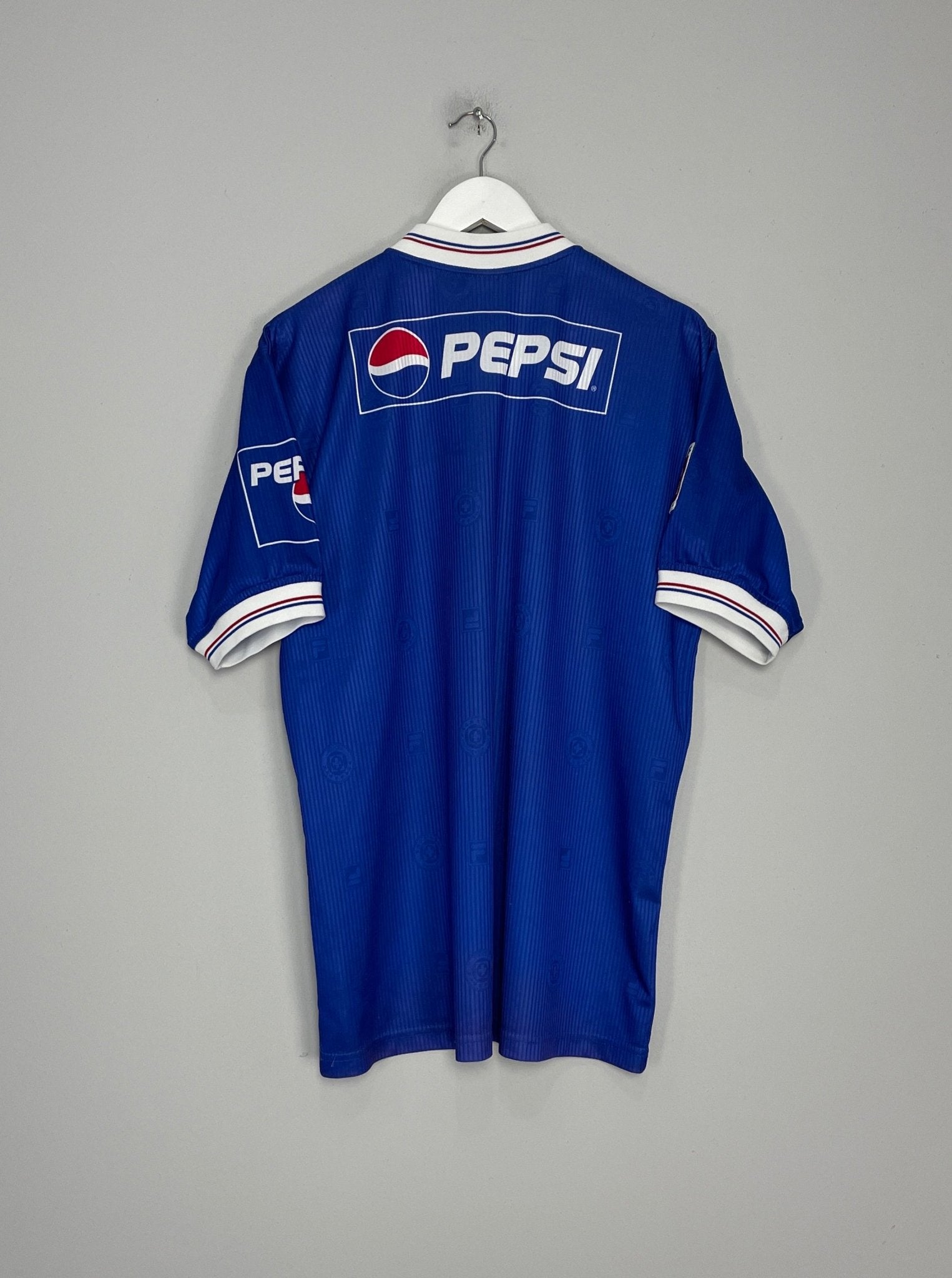 Shop 1998/99 CRUZ AZUL *MINT* HOME SHIRT (L) FILA, classic football shirts, vintage football shirts & retro soccer jerseys at Cult Kits