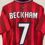 Shop 1998/99 ENGLAND BECKHAM #7 AWAY SHIRT (M) UMBRO, classic football shirts, vintage football shirts & retro soccer jerseys at Cult Kits