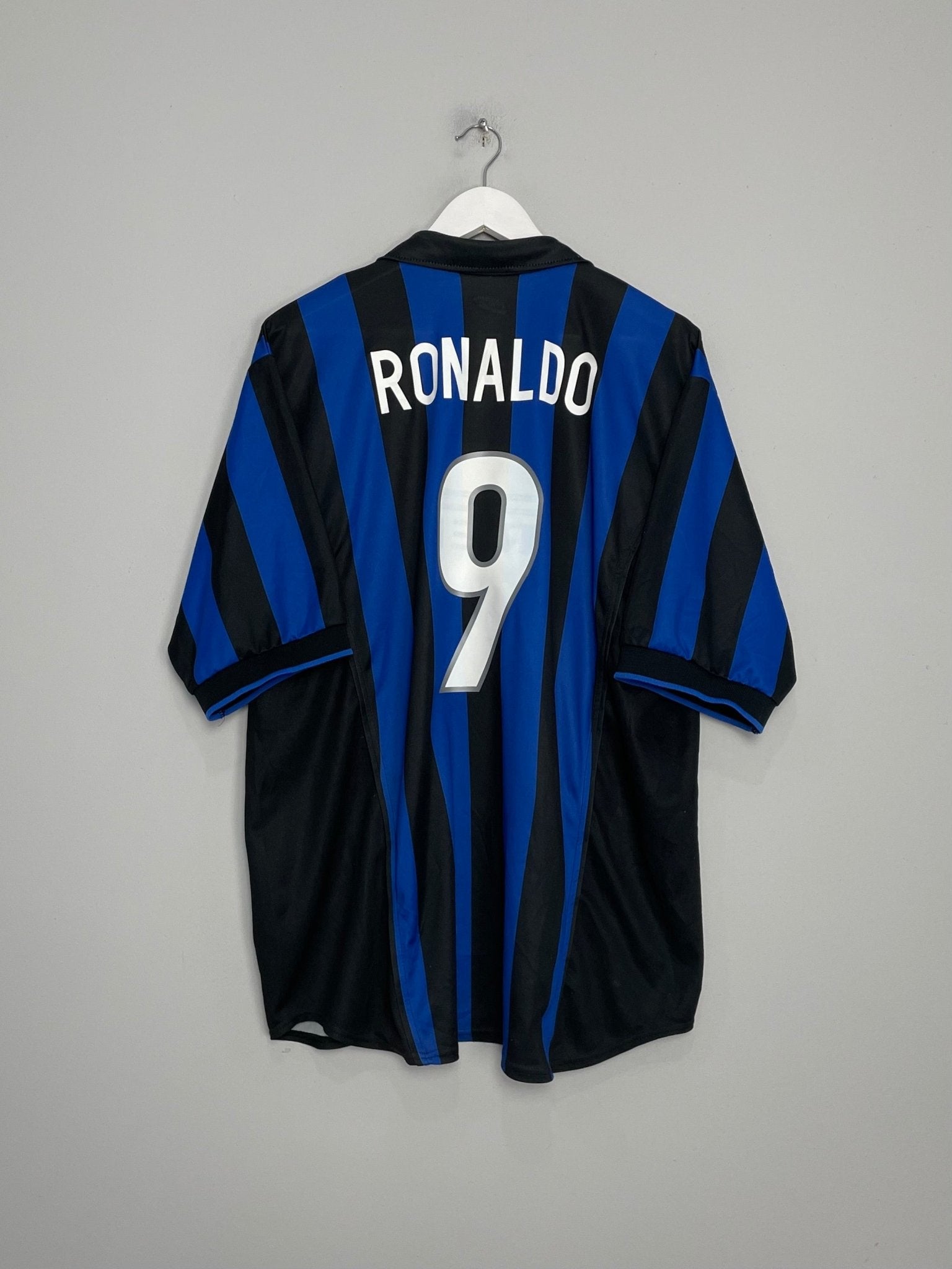 Shop 1998/99 INTER MILAN RONALDO #9 HOME SHIRT (XL) NIKE, classic football shirts, vintage football shirts & retro soccer jerseys at Cult Kits