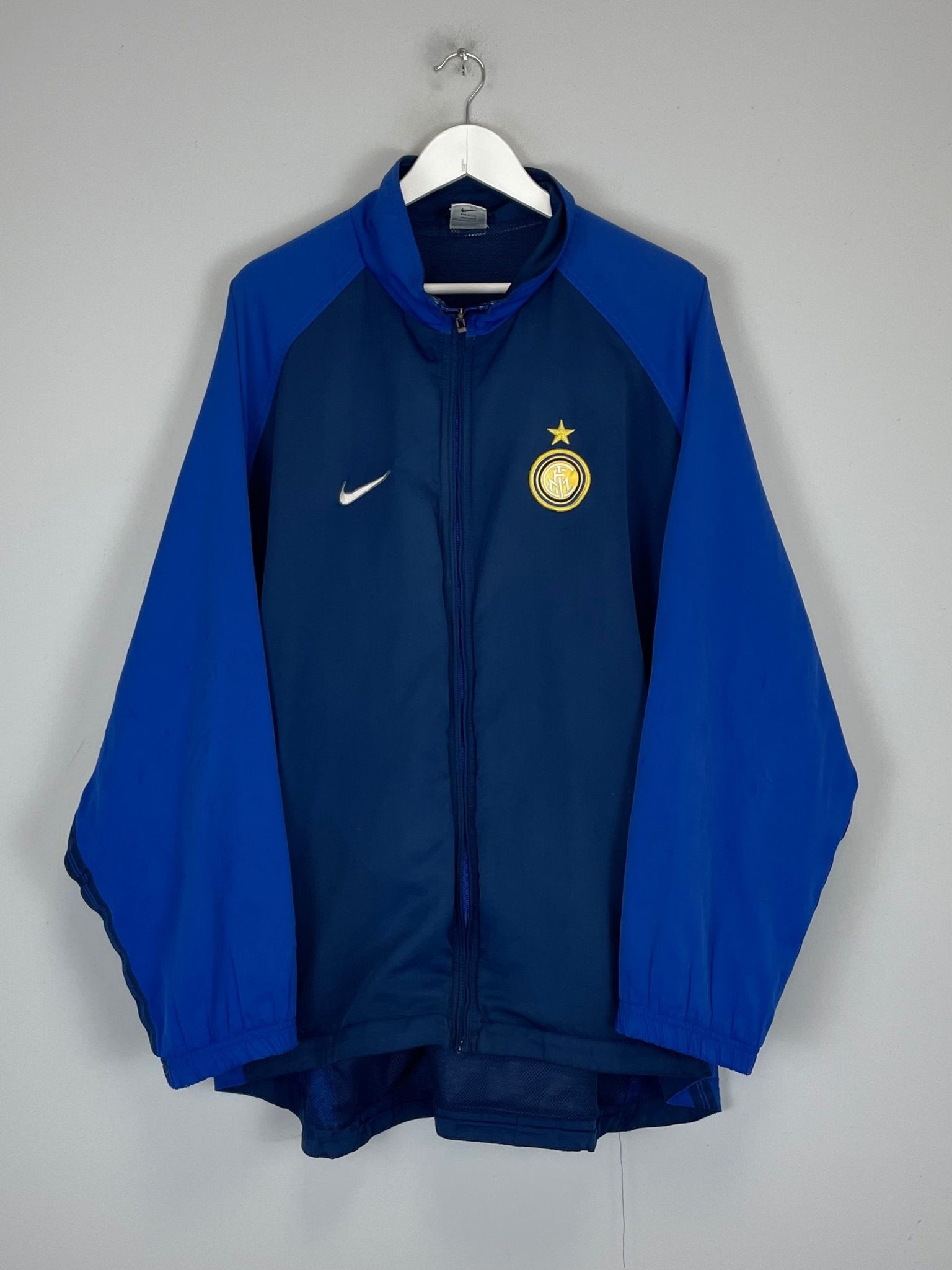 Shop 1998/99 INTER MILAN TRACK JACKET (XL) NIKE, classic football shirts, vintage football shirts & retro soccer jerseys at Cult Kits