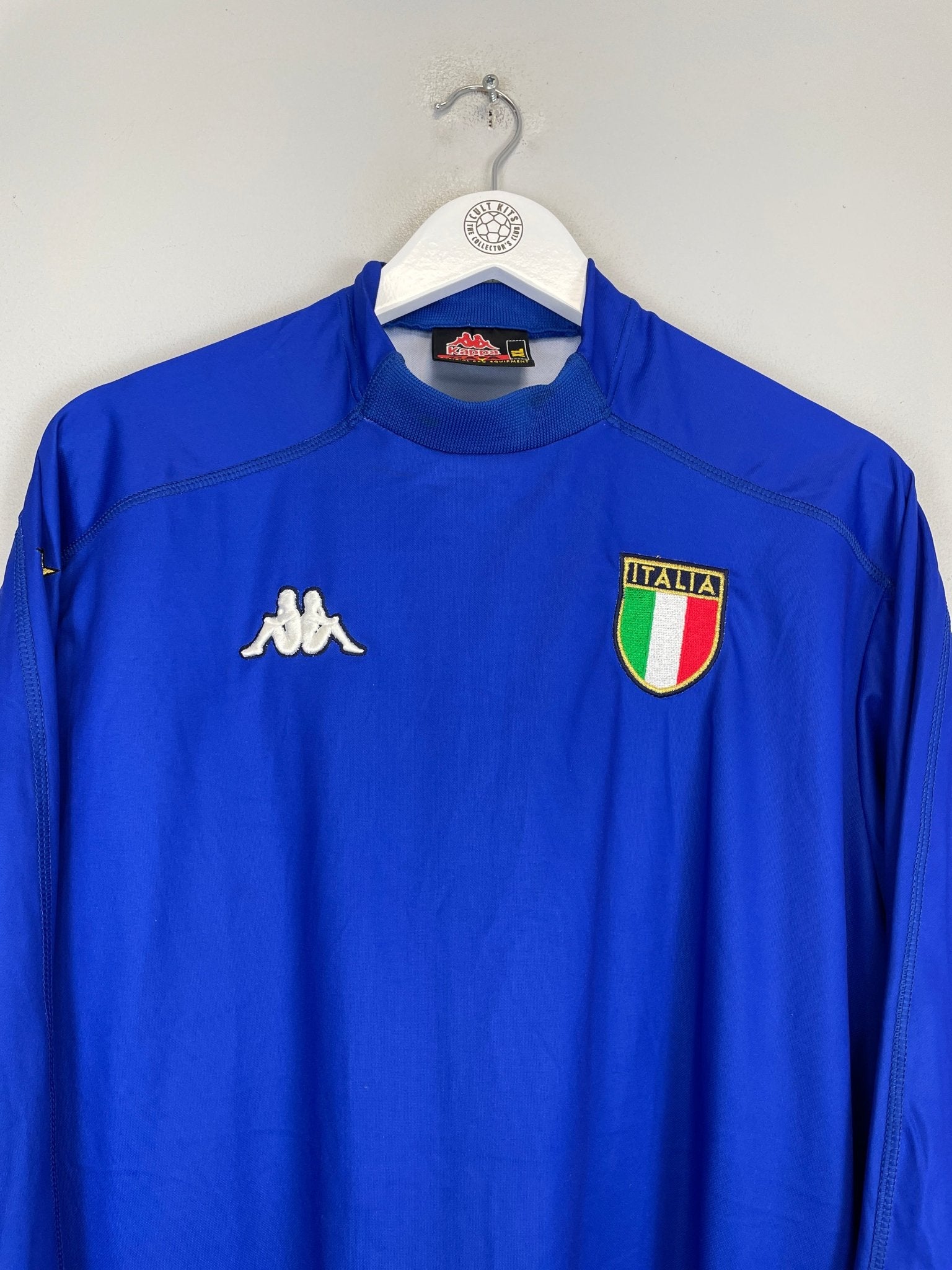 Shop 1998/99 ITALY #9 L/S HOME SHIRT (XL) KAPPA, classic football shirts, vintage football shirts & retro soccer jerseys at Cult Kits
