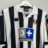 Shop 1998/99 JUVENTUS DEL PIERO #10 HOME SHIRT (XXL) KAPPA, classic football shirts, vintage football shirts & retro soccer jerseys at Cult Kits