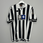 Shop 1998/99 JUVENTUS HOME SHIRT (XL) KAPPA, classic football shirts, vintage football shirts & retro soccer jerseys at Cult Kits