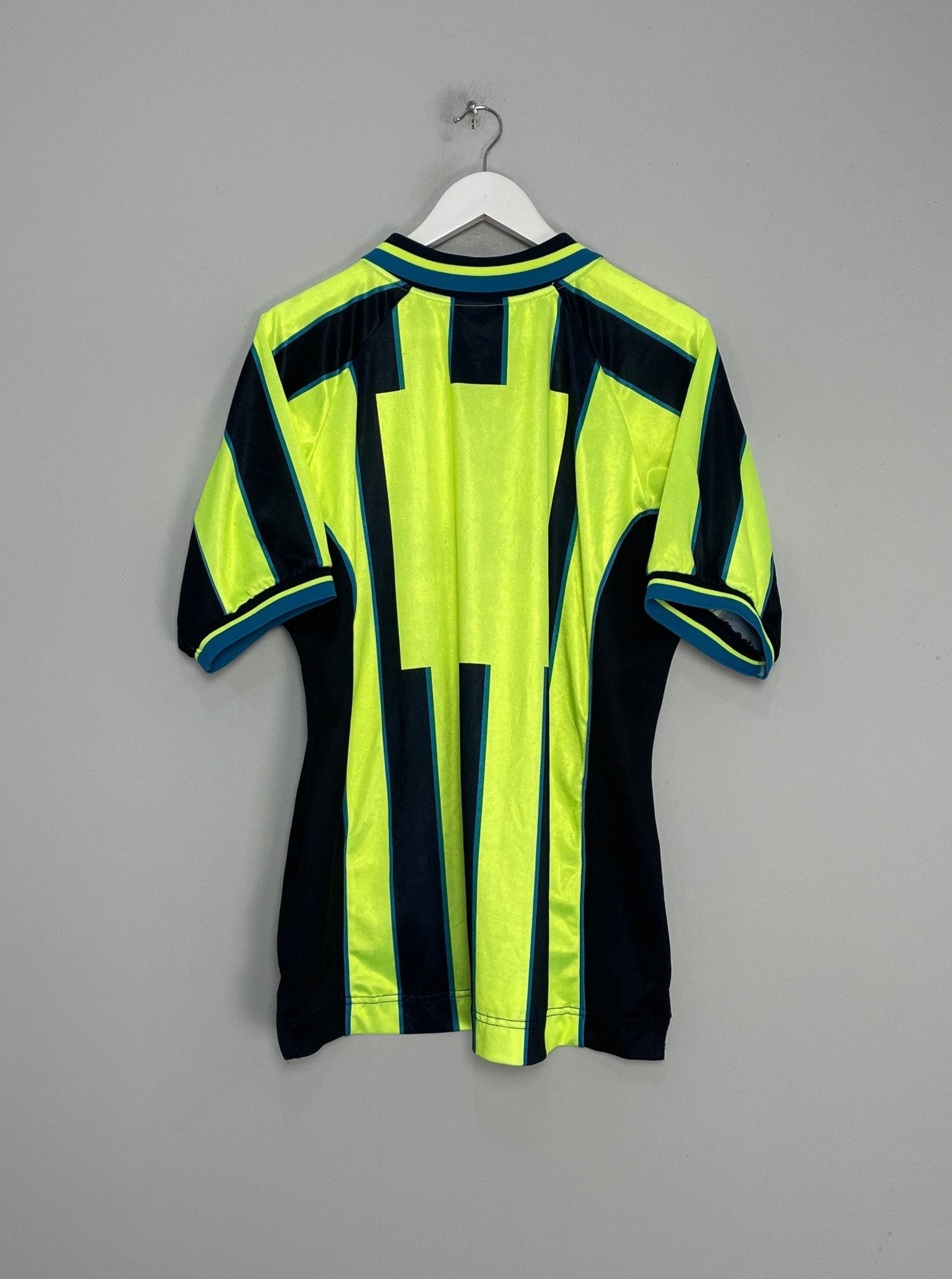 Shop 1998/99 MANCHESTER CITY AWAY SHIRT (L) KAPPA, classic football shirts, vintage football shirts & retro soccer jerseys at Cult Kits