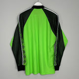 Shop 1998/99 MANCHESTER UNITED GK SHIRT (M) UMBRO, classic football shirts, vintage football shirts & retro soccer jerseys at Cult Kits