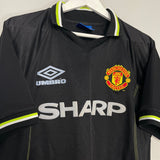 Shop 1998/99 MANCHESTER UNITED THIRD SHIRT (L) UMBRO, classic football shirts, vintage football shirts & retro soccer jerseys at Cult Kits