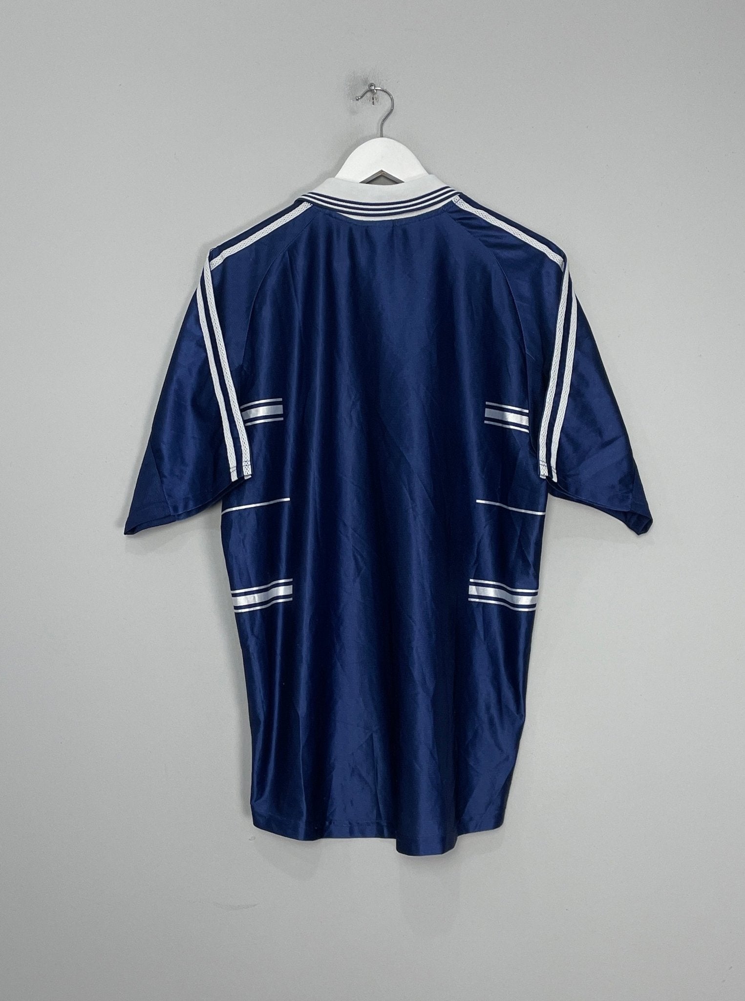 Shop 1998/99 REAL MADRID AWAY SHIRT (M) ADIDAS, classic football shirts, vintage football shirts & retro soccer jerseys at Cult Kits