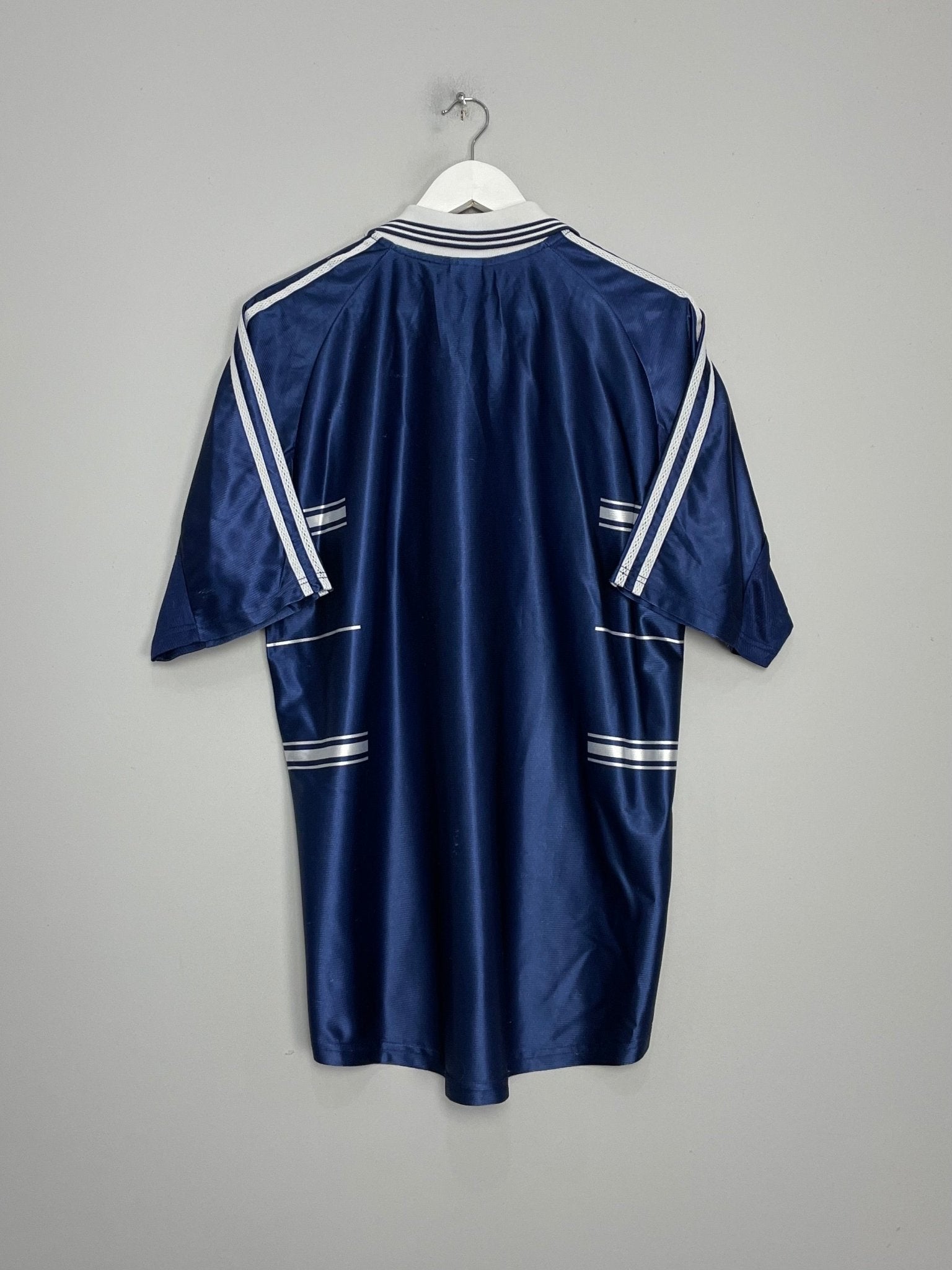 Shop 1998/99 REAL MADRID AWAY SHIRT (M) ADIDAS, classic football shirts, vintage football shirts & retro soccer jerseys at Cult Kits