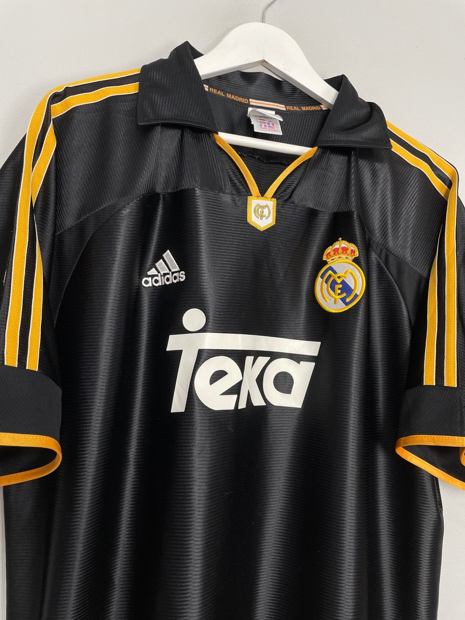 Shop 1998/99 REAL MADRID RAUL #7 AWAY SHIRT (XL) ADIDAS, classic football shirts, vintage football shirts & retro soccer jerseys at Cult Kits