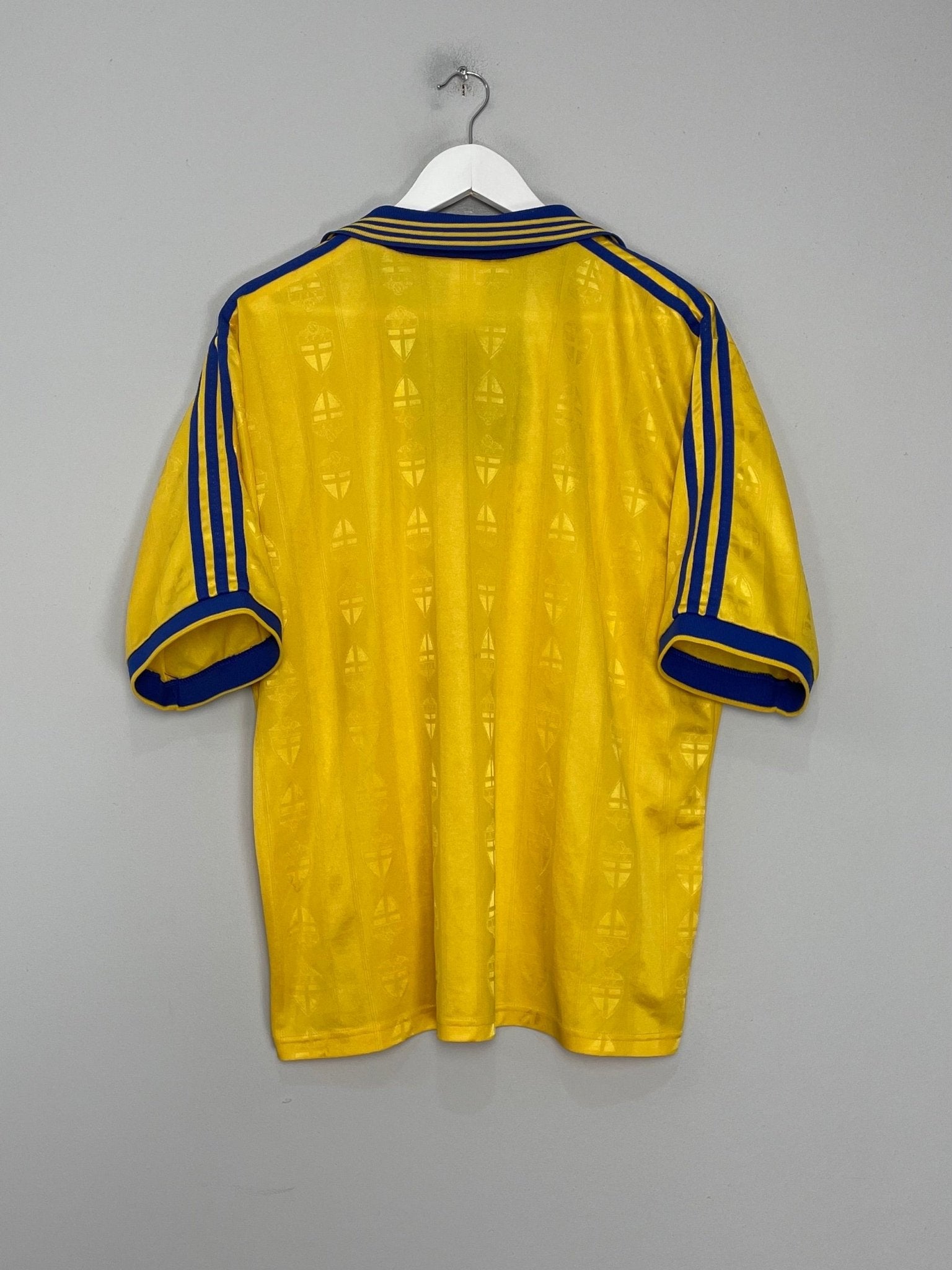 Shop 1998/99 SWEDEN HOME SHIRT (L) ADIDAS, classic football shirts, vintage football shirts & retro soccer jerseys at Cult Kits
