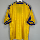 Shop 1998/99 SWEDEN HOME SHIRT (XL) ADIDAS, classic football shirts, vintage football shirts & retro soccer jerseys at Cult Kits