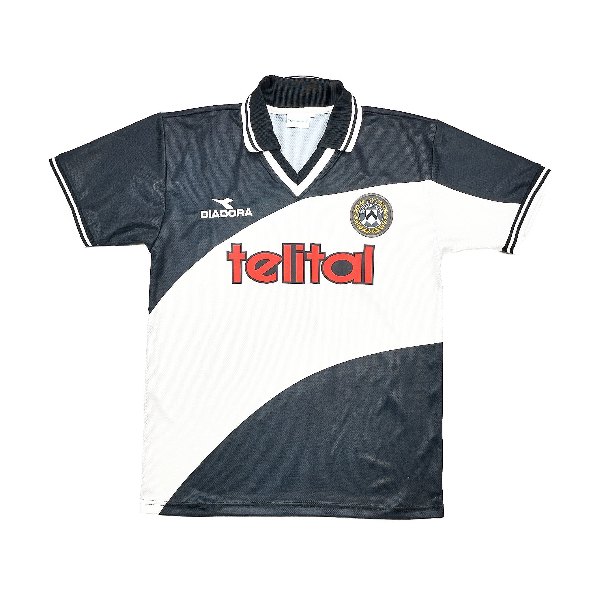 Buy 1998/99 Udinese Amoroso 7 European Home Shirt (L) Diadora ~ Free worldwide shipping ~ Authentic Vintage Football Shirts from Cult Kits