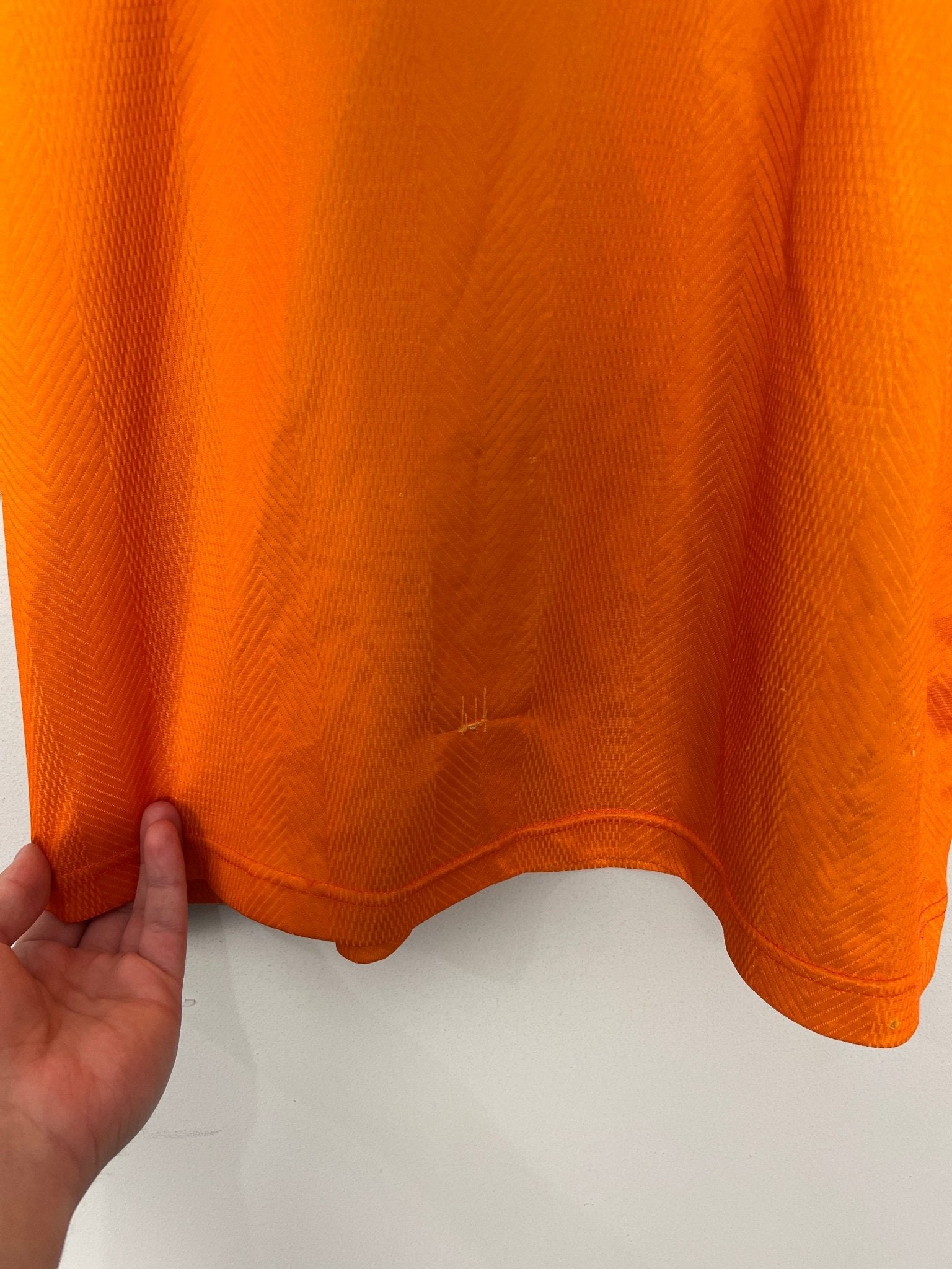 Shop 1998/99 VALENCIA AWAY SHIRT (L) LUANVI, classic football shirts, vintage football shirts & retro soccer jerseys at Cult Kits