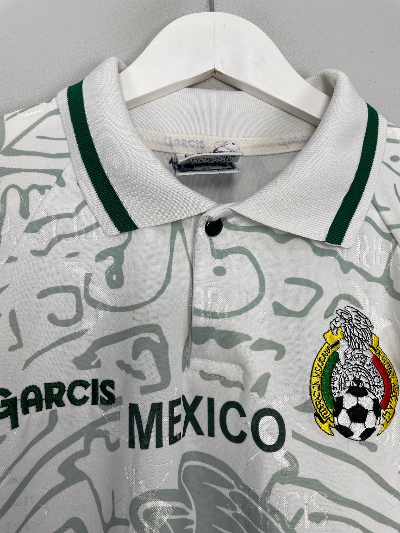Shop 1999 MEXICO #15 AWAY SHIRT (L) GARCIS, classic football shirts, vintage football shirts & retro soccer jerseys at Cult Kits