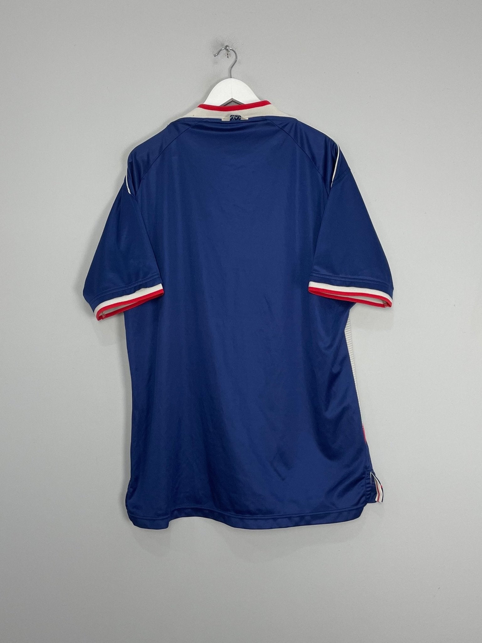 Shop 1999/00 AJAX AWAY SHIRT (XL) UMBRO, classic football shirts, vintage football shirts & retro soccer jerseys at Cult Kits