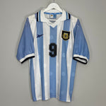 Shop 1999/00 ARGENTINA BATISTUTA #9 HOME SHIRT (M) REEBOK, classic football shirts, vintage football shirts & retro soccer jerseys at Cult Kits