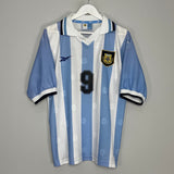 Shop 1999/00 ARGENTINA BATISTUTA #9 HOME SHIRT (M) REEBOK, classic football shirts, vintage football shirts & retro soccer jerseys at Cult Kits