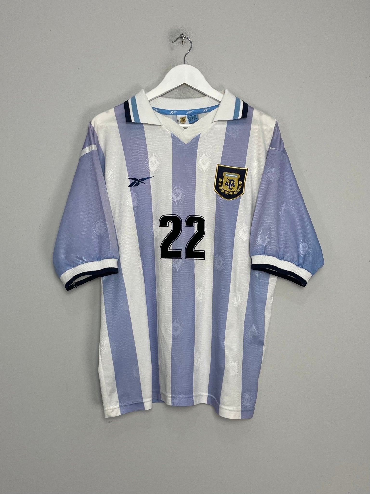 Shop 1999/00 ARGENTINA RIQUELME #22 HOME SHIRT (L) REEBOK, classic football shirts, vintage football shirts & retro soccer jerseys at Cult Kits