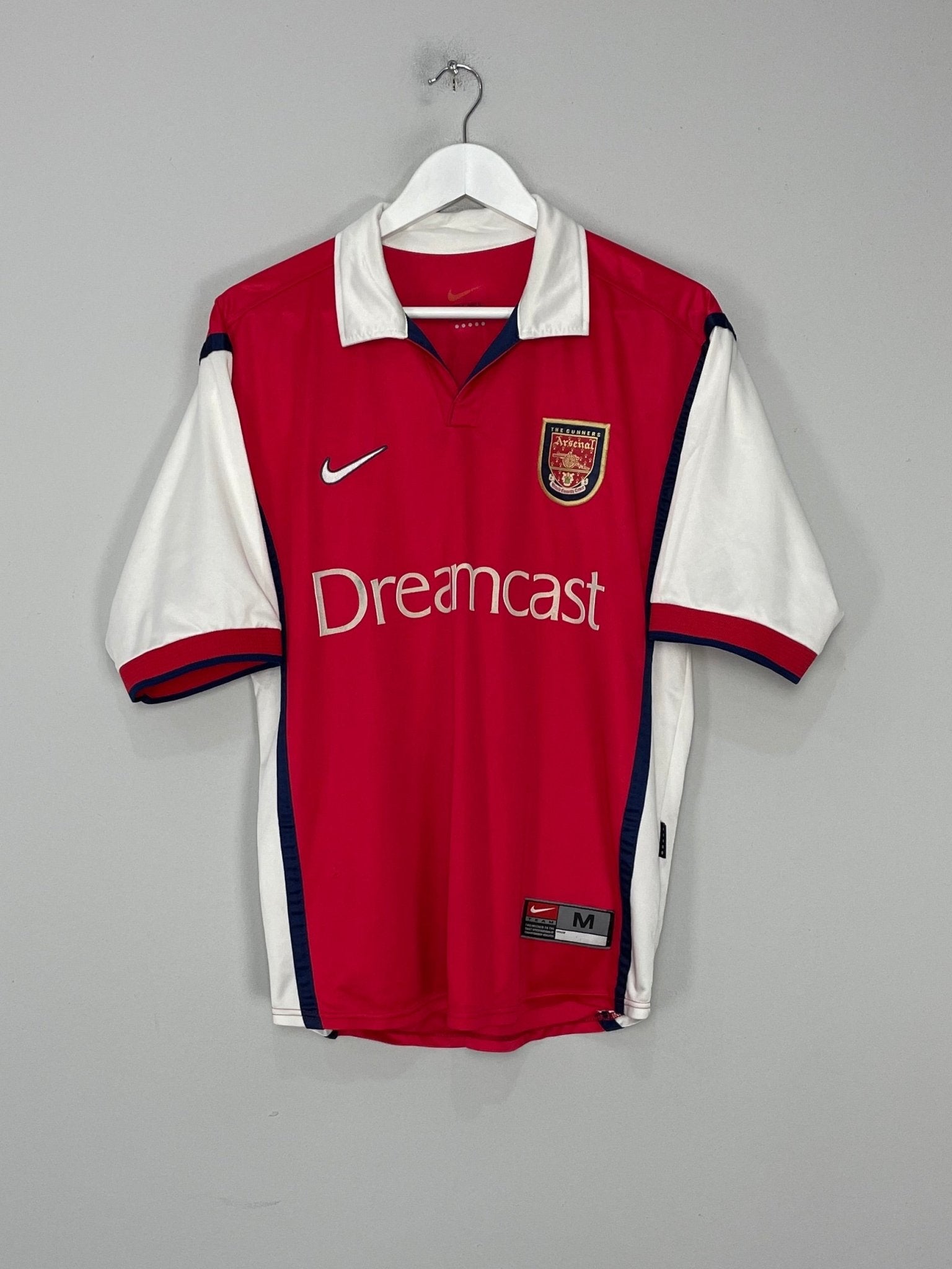 Shop 1999/00 ARSENAL BERGKAMP #10 HOME SHIRT (M) NIKE, classic football shirts, vintage football shirts & retro soccer jerseys at Cult Kits