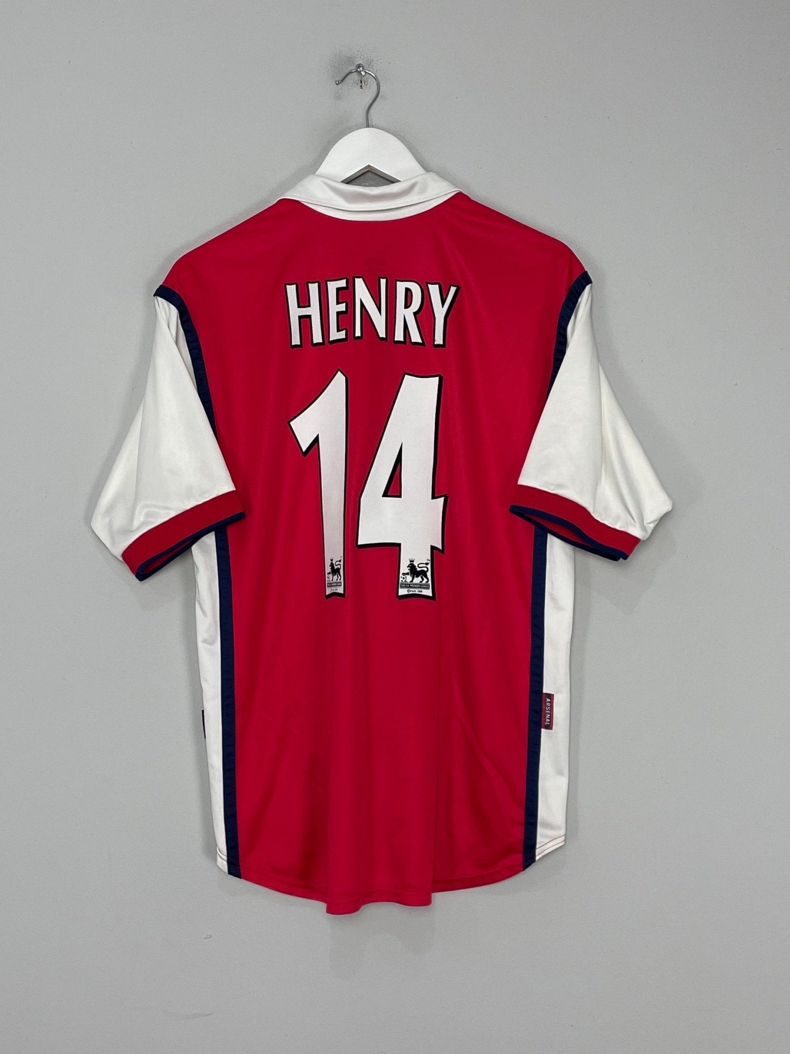 Shop 1999/00 ARSENAL HENRY #14 HOME SHIRT (M) NIKE, classic football shirts, vintage football shirts & retro soccer jerseys at Cult Kits