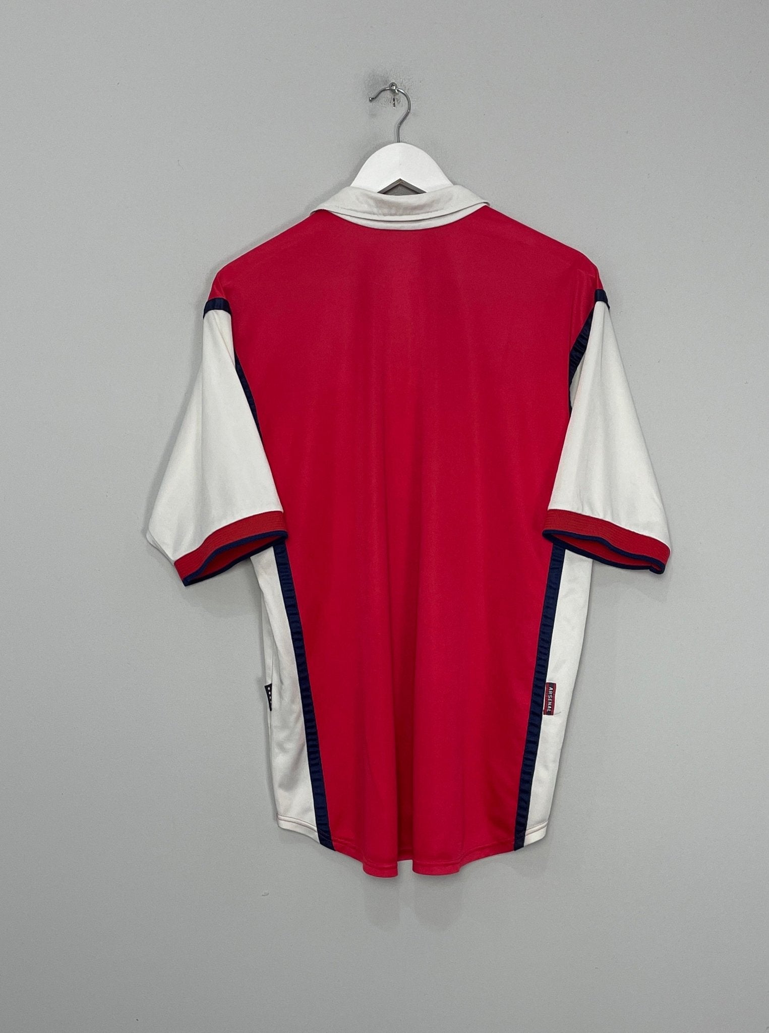 Shop 1999/00 ARSENAL HOME SHIRT (L) NIKE, classic football shirts, vintage football shirts & retro soccer jerseys at Cult Kits