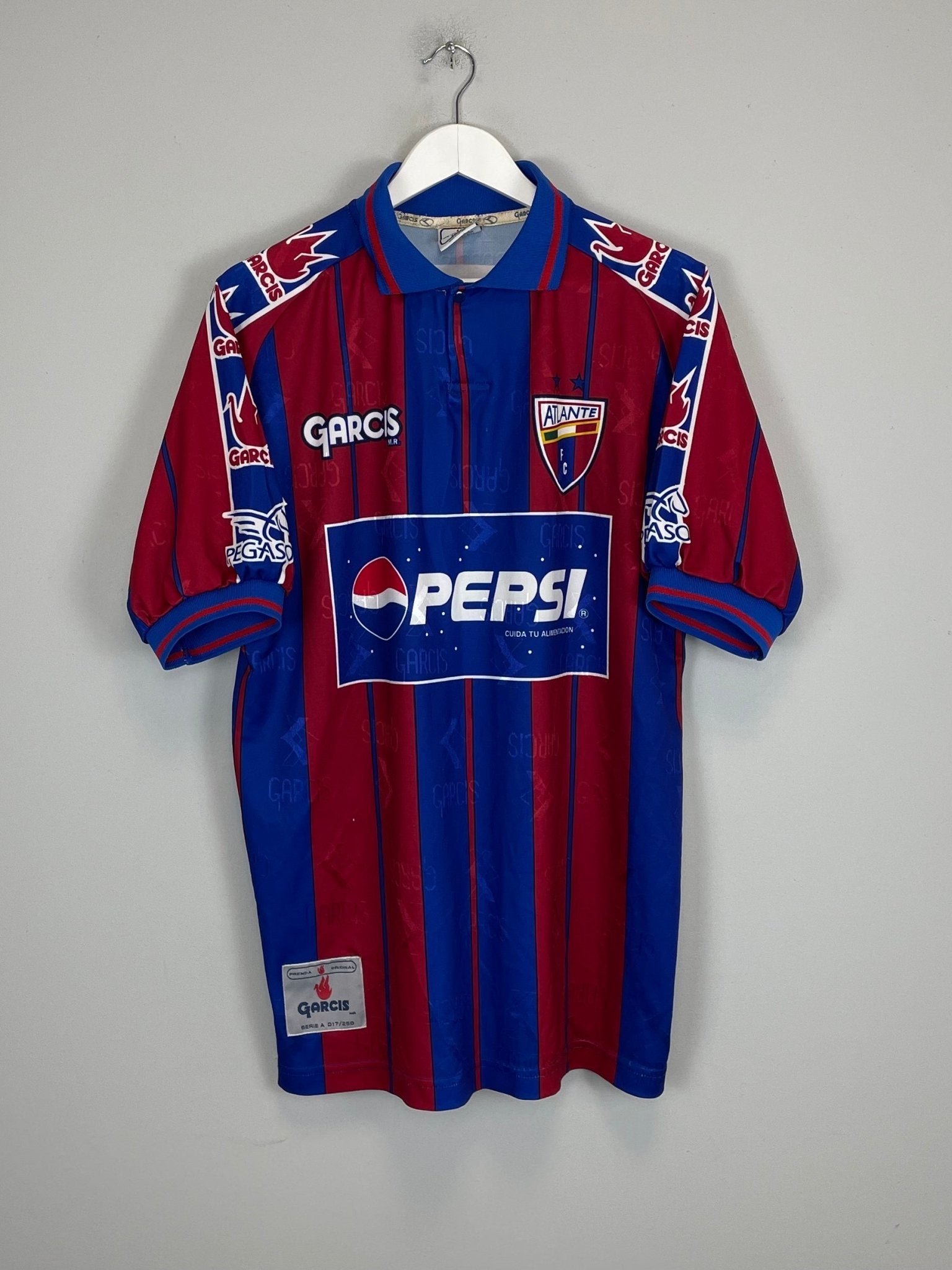 Shop 1999/00 ATLANTE #4 HOME SHIRT (XL) GARCIS, classic football shirts, vintage football shirts & retro soccer jerseys at Cult Kits