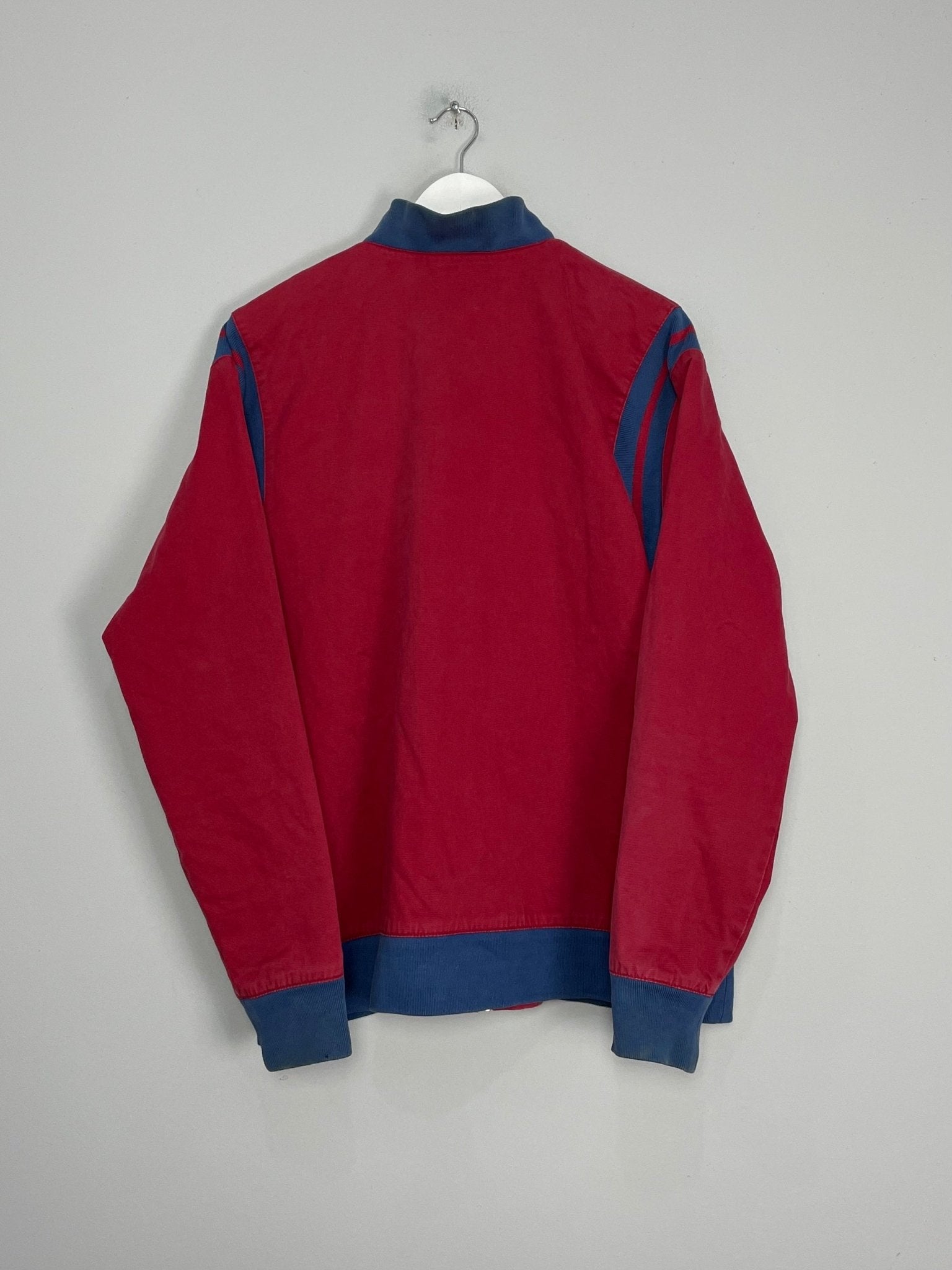 Shop 1999/00 BARCELONA HERITAGE JACKET (L) NIKE, classic football shirts, vintage football shirts & retro soccer jerseys at Cult Kits