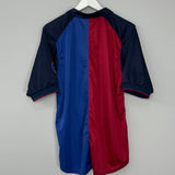 Shop 1999/00 BARCELONA *SQUAD SIGNED* HOME SHIRT (L) NIKE, classic football shirts, vintage football shirts & retro soccer jerseys at Cult Kits
