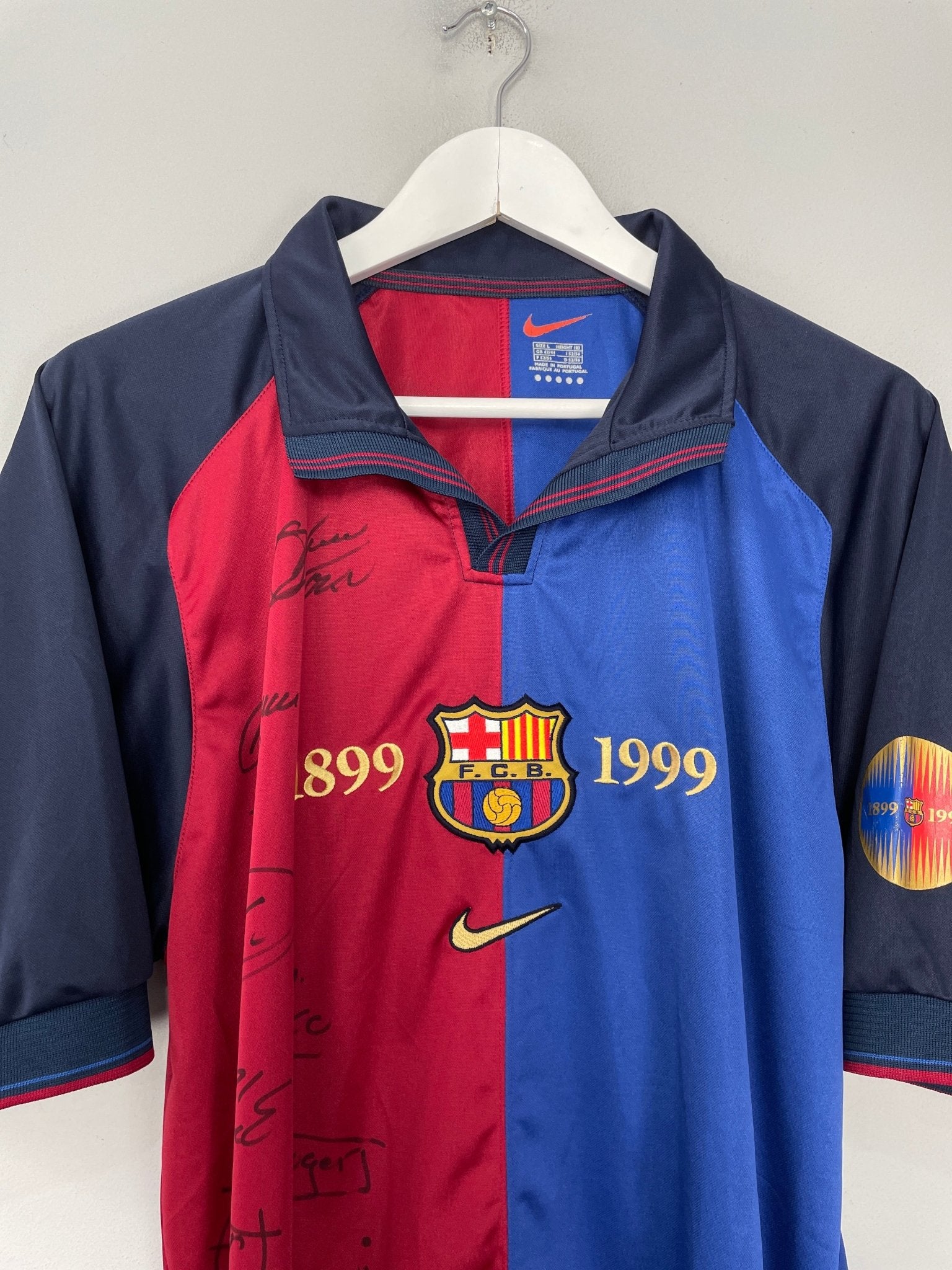 1999/00 BARCELONA *SQUAD SIGNED* HOME SHIRT (L) NIKE – Cult Kits